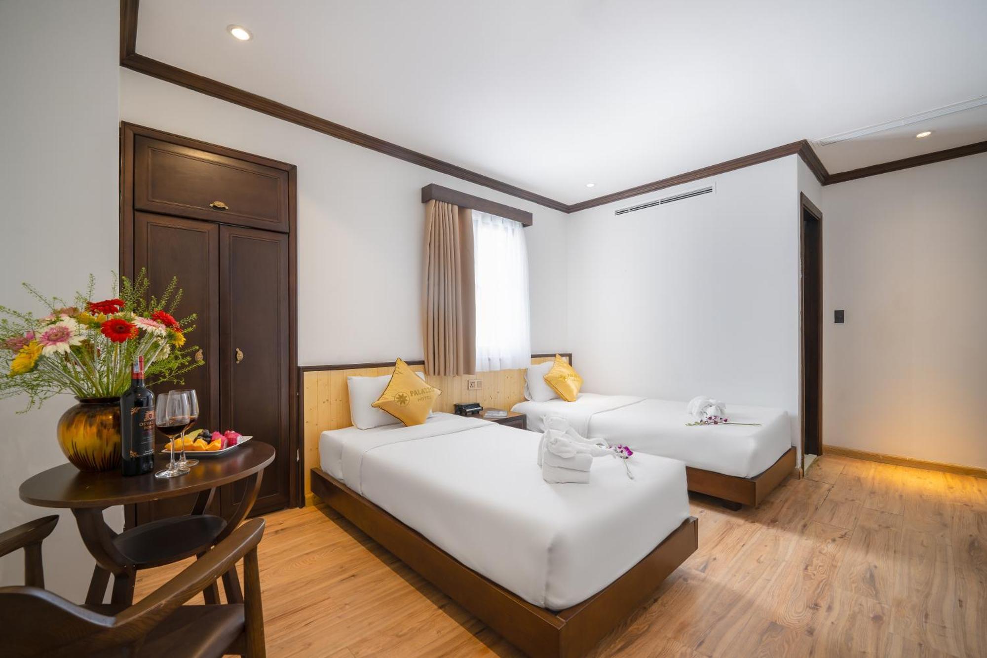 Palazzo Luxury Hotel Da Nang Exterior photo