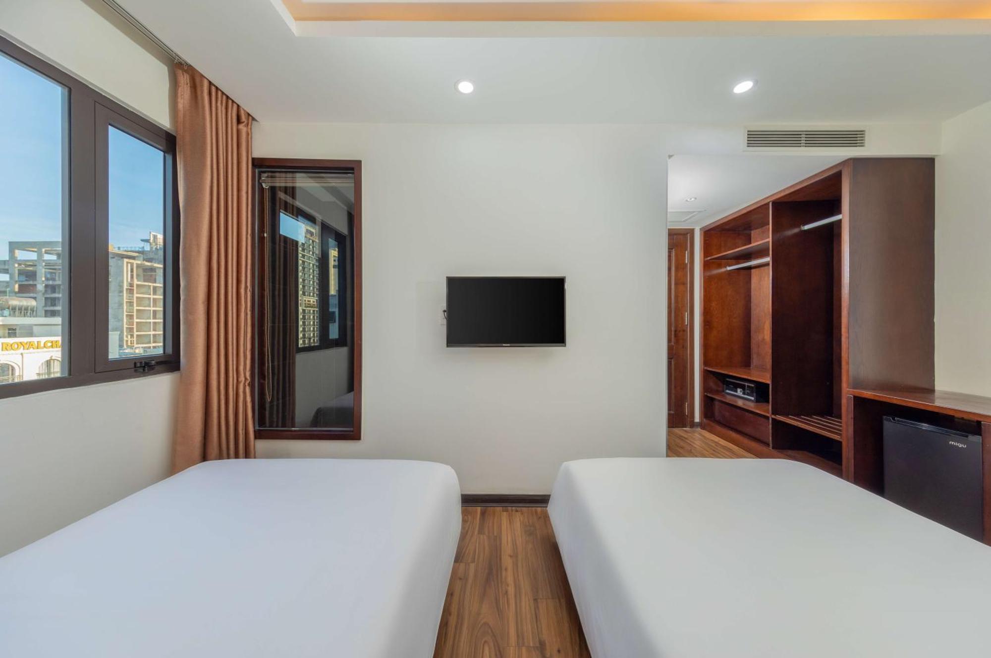 Palazzo Luxury Hotel Da Nang Exterior photo