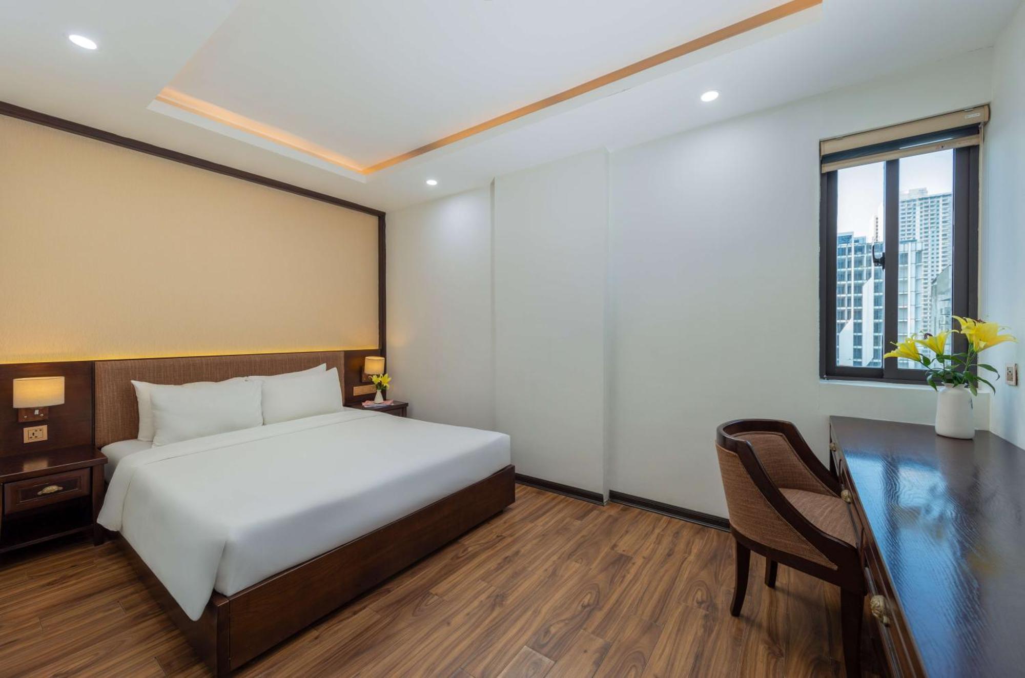 Palazzo Luxury Hotel Da Nang Exterior photo
